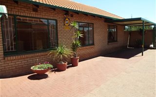 3 Bedroom Townhouse in Del Judor
