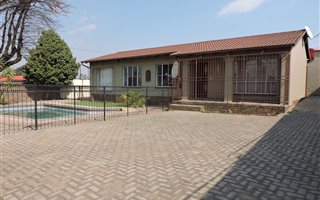 3 Bedroom House in Hamberg