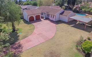 4 Bedroom House in Brackenhurst