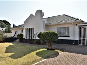 3 Bed House in Edendale