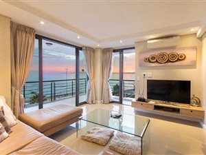 2 Bed Apartment in Strand Central