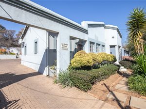 815 m² Commercial space in Nieuw Muckleneuk