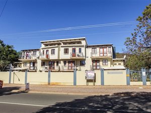 1 Bed Apartment in Riviera
