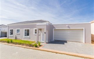 3 Bedroom House in Linton Grange