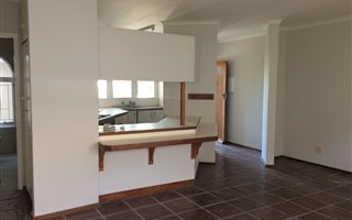 2 Bedroom Townhouse in Heuwelsig