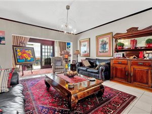 3 Bed House in Halfway Gardens