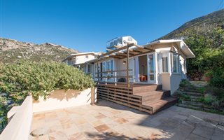 3 Bedroom House in Kalk Bay