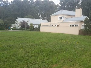 915 m² Land available in Heather Park