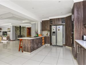 4 Bed House in Chartwell