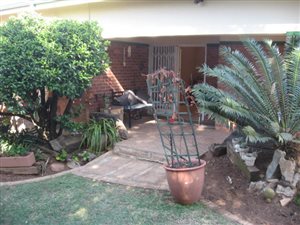 3 Bed House in Symhurst
