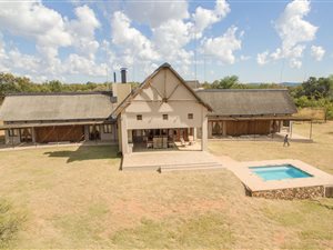 5 Bed House in Zebula Golf Estate