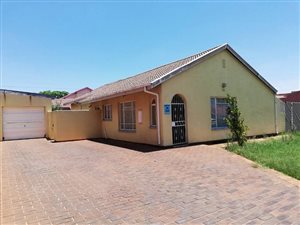 4 Bed House in Lenasia
