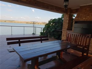 3 Bed House in Kungwini Country Estate