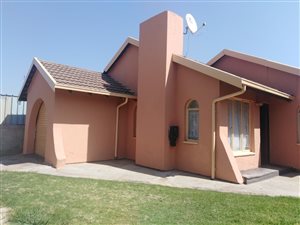 3 Bed House in Kagiso