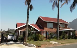 4 Bedroom House in Belfort Estate