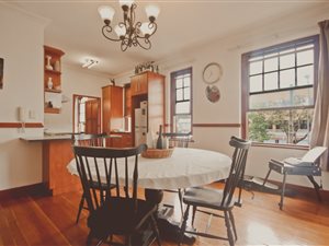 1 Bed Flat in Somerset West Central