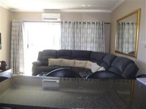 2 Bed Duplex in Paradise Valley