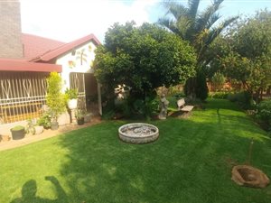 3 Bed House in Vanderbijlpark CE1