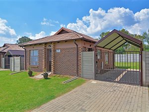 3 Bed House in Clayville