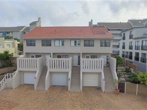 3 Bed Townhouse in Waves Edge