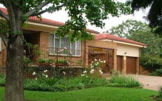 5 Bedroom House in Heidelberg Central