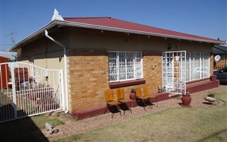 3 Bedroom House in Georginia