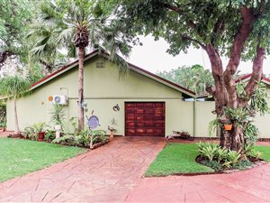 4 Bed House in Malelane