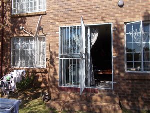 2 Bed Townhouse in The Reeds