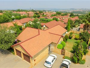 3 Bedroom House in Kyalami Hills