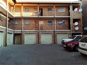 2 Bed Apartment in Kempton Park Central