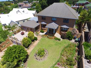4 Bed House in Bergsig