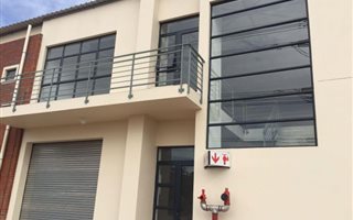 493 m² Industrial space in Greenhills
