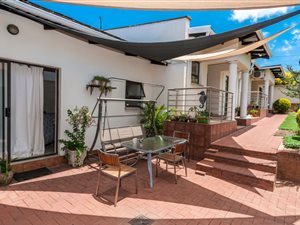 7 Bed House in Franklin Roosevelt Park