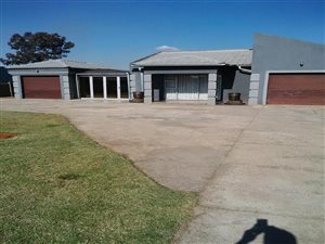 2 Bed House in Meyerton Park