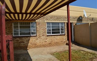 2 Bedroom Apartment in Baillie Park