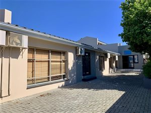 552 m² Commercial space in George Central