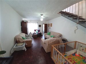 2 Bed Duplex in Pinetown Central