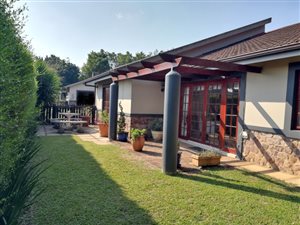 3 Bed Townhouse in Bothas Hill