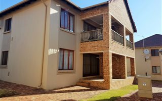 2 Bedroom Apartment in Willowbrook