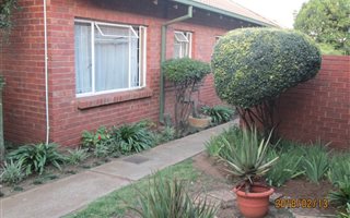 3 Bedroom Townhouse in Edleen