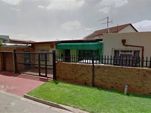 4 Bed House in Actonville