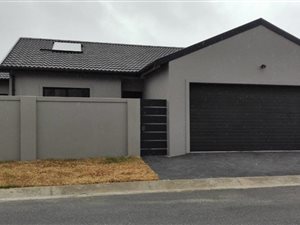 3 Bed House in Lorraine