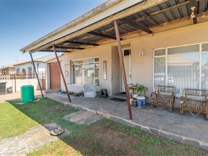 3 Bed House in Geduld