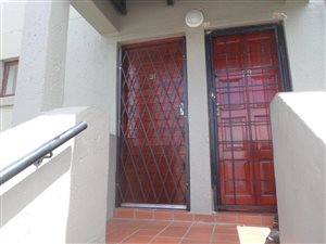 2 Bed Apartment in Edenglen