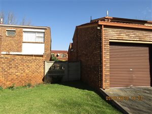 3 Bed Townhouse in Vanderbijlpark CE3