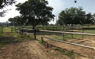 12.4 ha Farm in Zwavelpoort