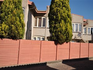 2 Bed Townhouse in Hutten Heights