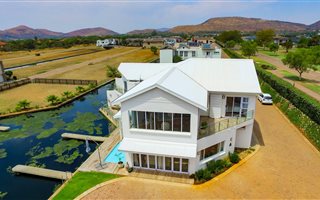 3 Bedroom House in The Islands Estate