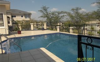 2 Bedroom Apartment in Summerset