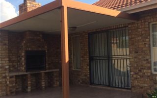 3 Bedroom House in Thatchfield